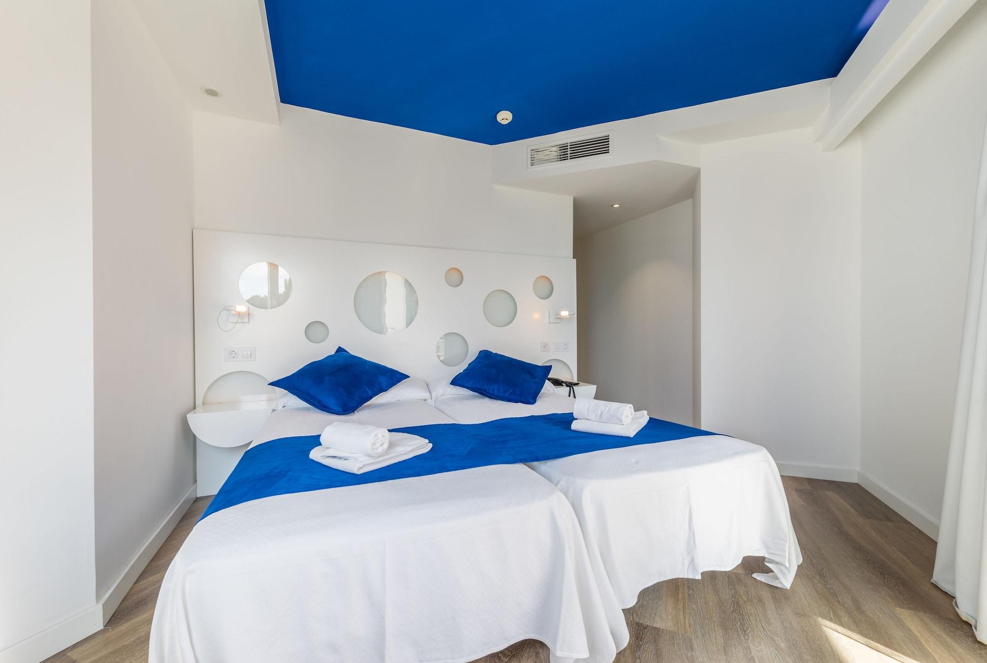 Welikehotel Triton Beach (Adults Only) Кала Ратьяда Экстерьер фото