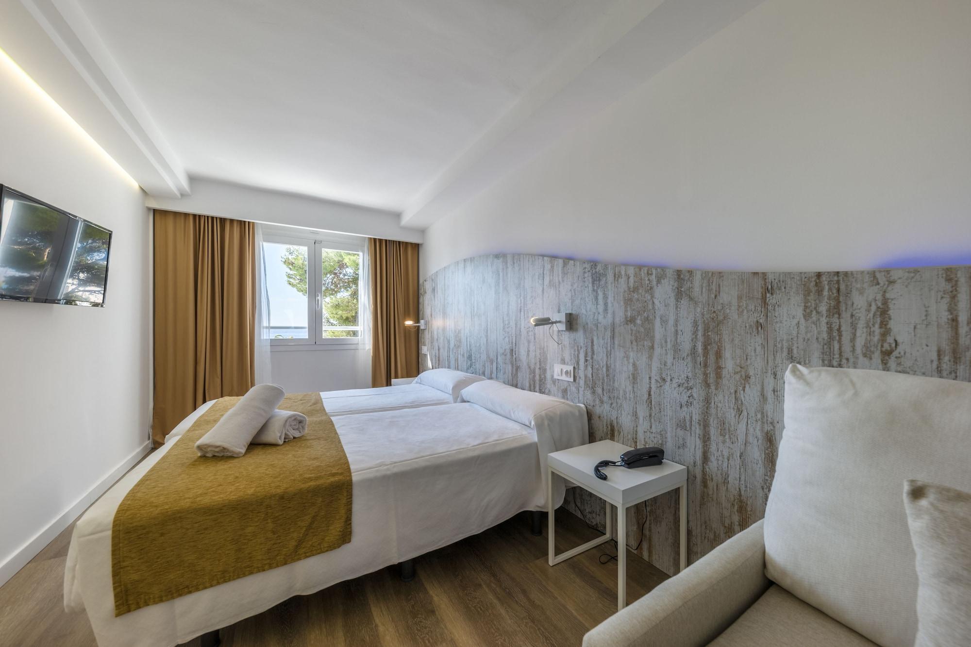Welikehotel Triton Beach (Adults Only) Кала Ратьяда Экстерьер фото